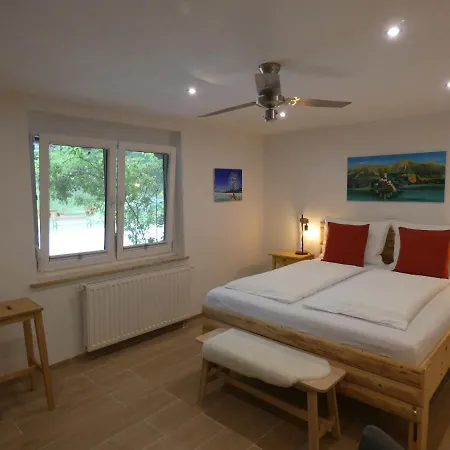 Nočitev z zajtrkom Pibernik (adults Only)