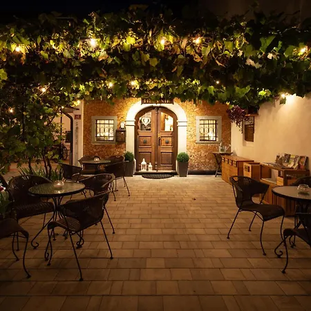 Pibernik (adults Only) 4*
