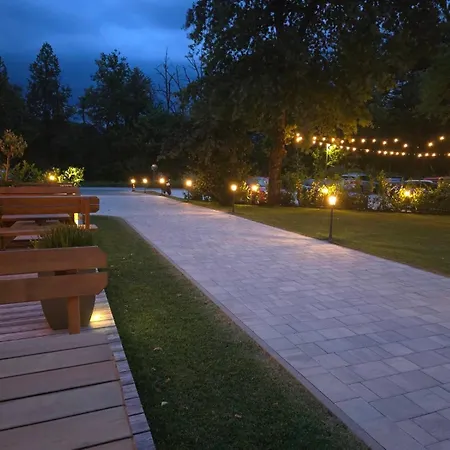 Pibernik (adults Only) ベッド・アンド・ブレックファスト