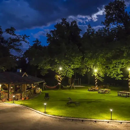 Pibernik (adults Only) ベッド・アンド・ブレックファスト 4*