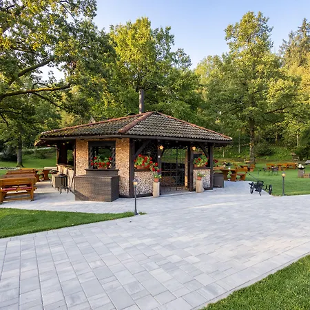 Pibernik (adults Only) ブレッド