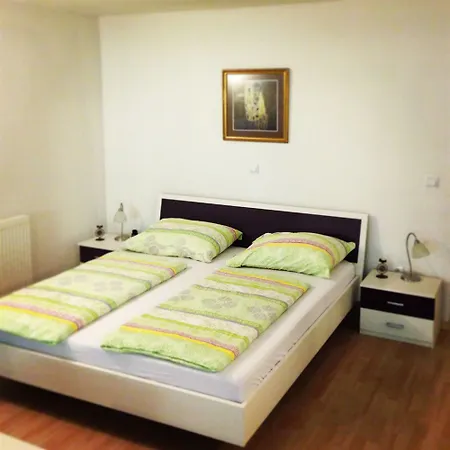 ベッド・アンド・ブレックファスト Pibernik (adults Only) ブレッド