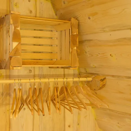 ベッド・アンド・ブレックファスト Pibernik (adults Only)