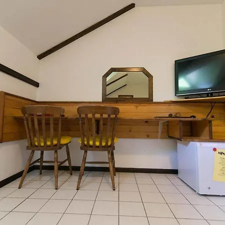 ベッド・アンド・ブレックファスト Pibernik (adults Only)