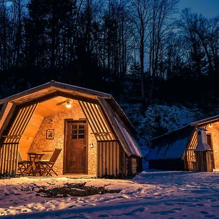 Pibernik (adults Only) 4*